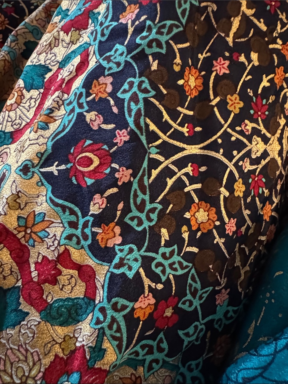 Vintage KENZO 100% Silk Scarf 42” Square Turquoise Floral Medallion Japan - Picture 6 of 6